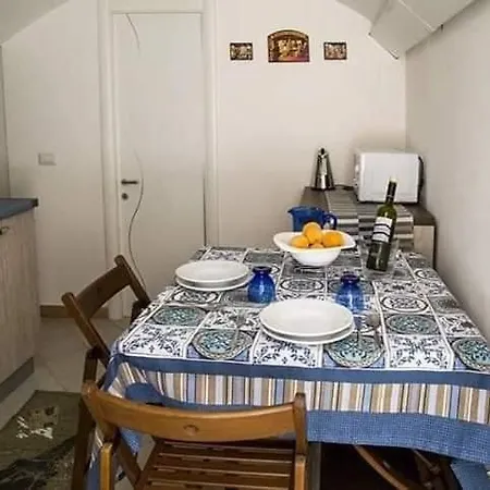 La Casetta Di Isotta Bed & Breakfast