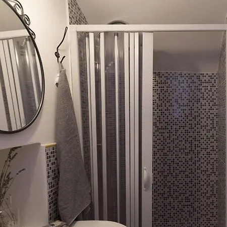 La Casetta Di Isotta فندق مبيت وإفطار بوتينيانو